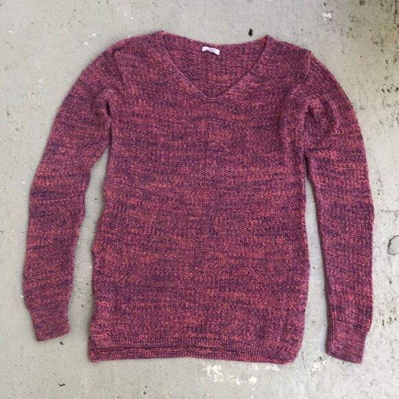 B.P. Sweater - Picture 1 of 6